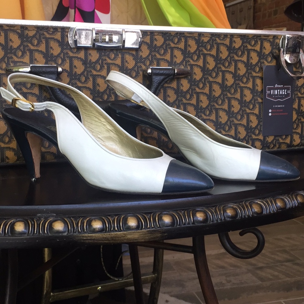 Vintage Gucci Slingback Pumps